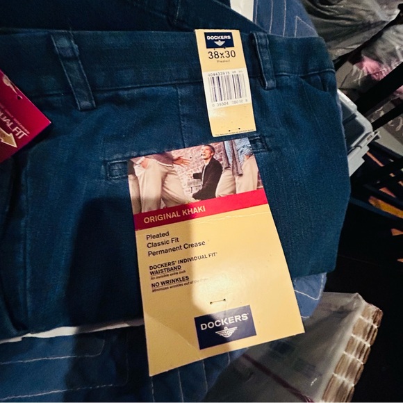 dockers blue pleated crease individual fit khaki pants - Picture 6 of 10